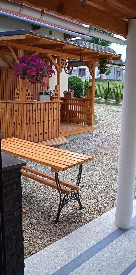 Amico Lägenhet Groń Exteriör bild