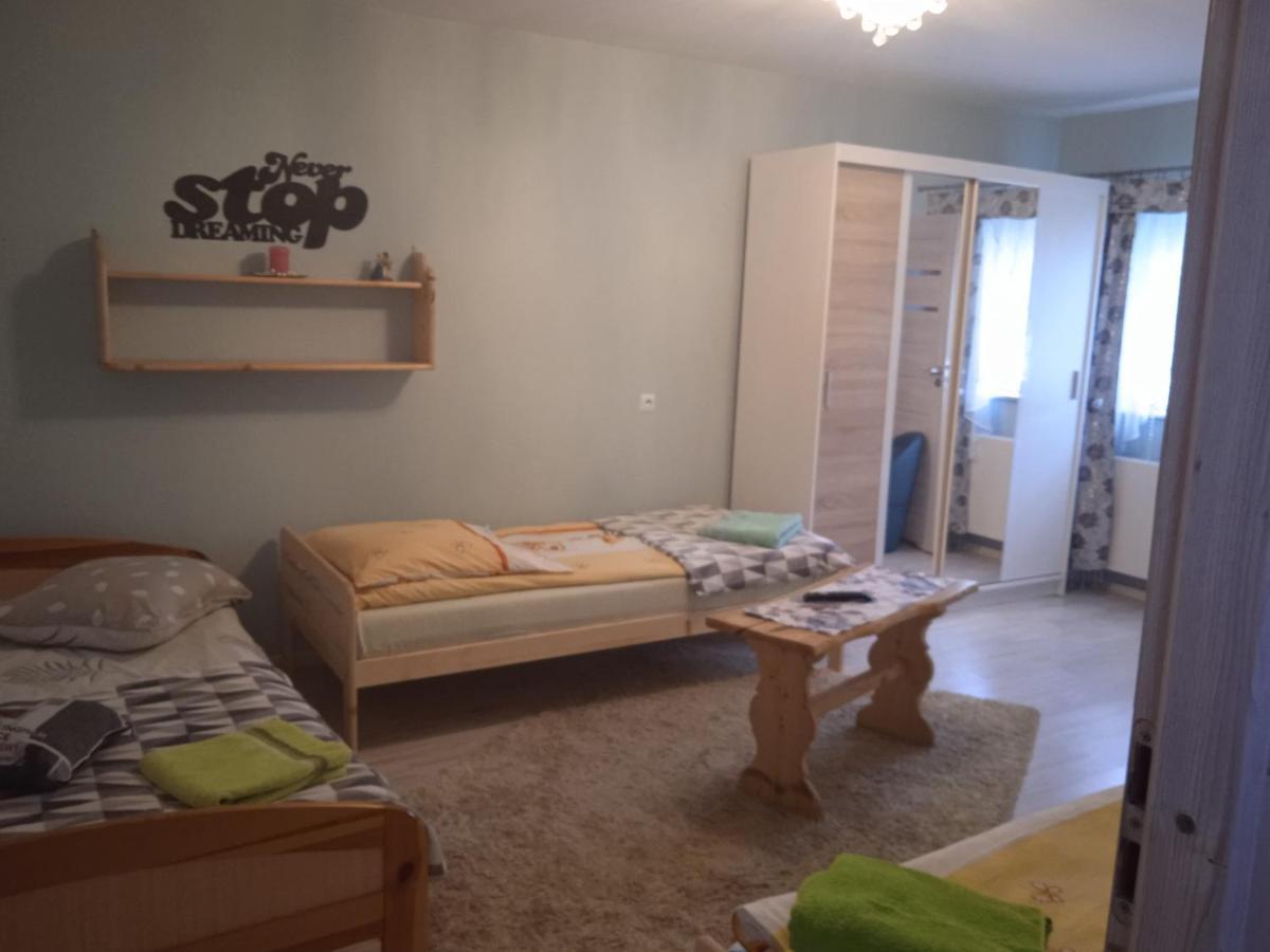 Amico Lägenhet Groń Exteriör bild